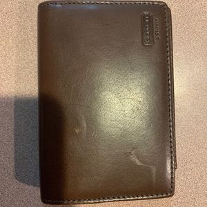 Men’s coach wallet